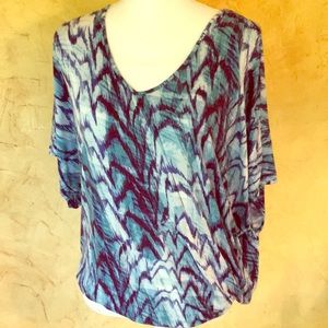 Belle gray Lisa Rinna print dolman sleeve tee